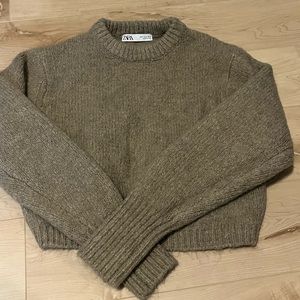 Zara Cropped Sweater